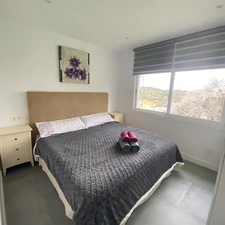Casa Blanca Apartment *