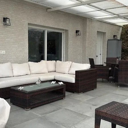 Casa Blanca 아파트